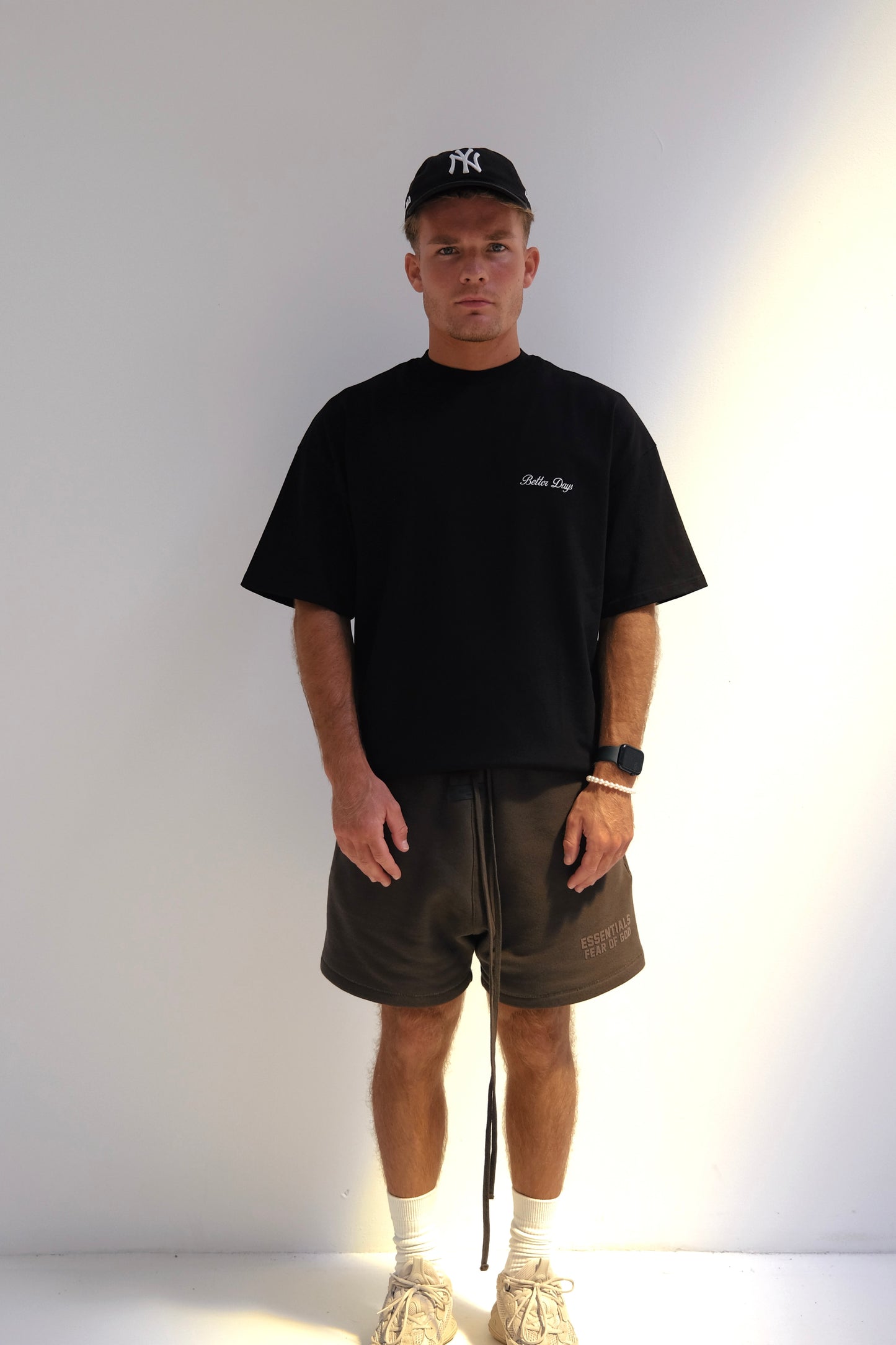 Black oversized basic T